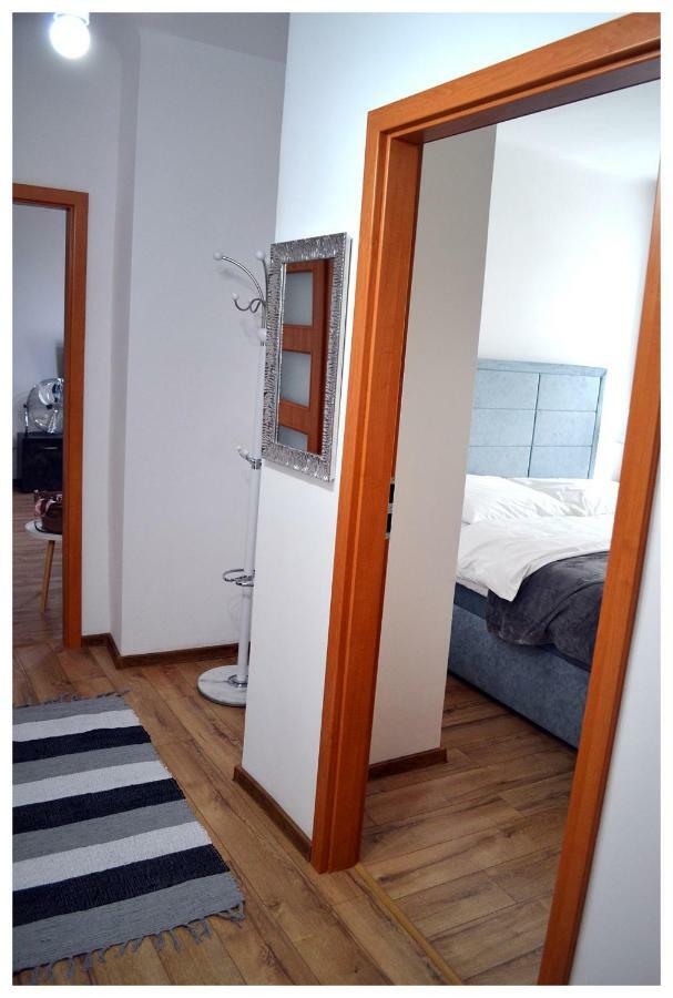 סטאלובה וולה Color24 Apartament מראה חיצוני תמונה