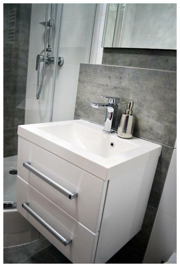 סטאלובה וולה Color24 Apartament מראה חיצוני תמונה